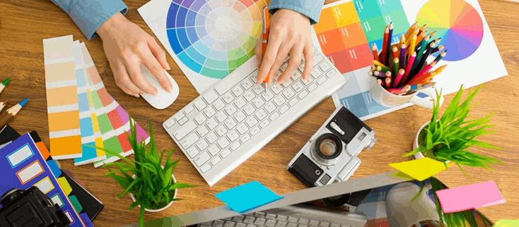 Diplomarsi all'Istituto Tecnico di Grafica e Comunicazione a Taranto.